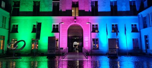 Illuminations Necker